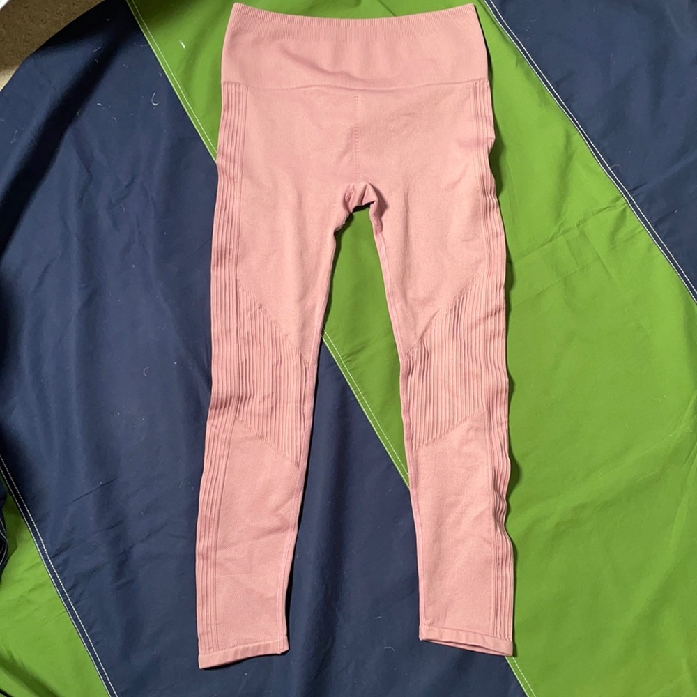 Fabletics Seamless High Waisted Seamless Leggings small